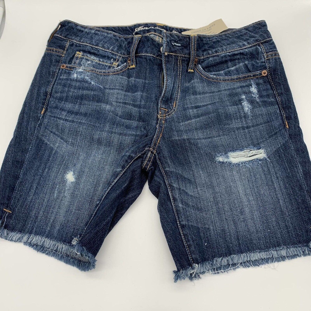Women’s American Eagle Boy Fit Distressed Denim Blue Jean Shorts Sz 4 NWT